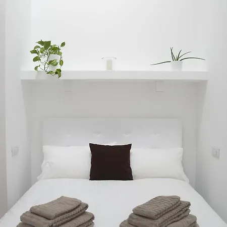 Brand New Apartments Ortiquattro-3